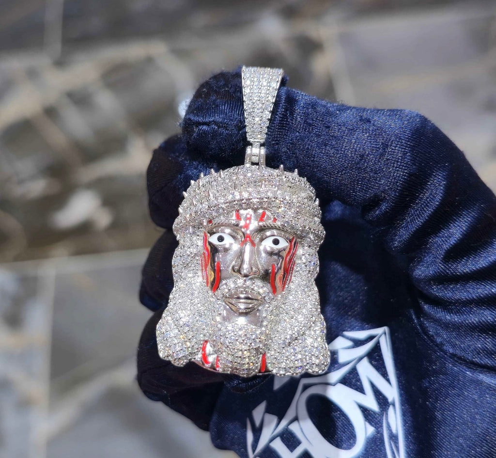 Iced Out Jesus Pendant 💎 925 Silver Moissanite – Diamond Look ✨
